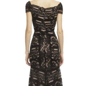 Size 6 Tempted by You Black and Ivory Lace Nicole Miller Evening Gown